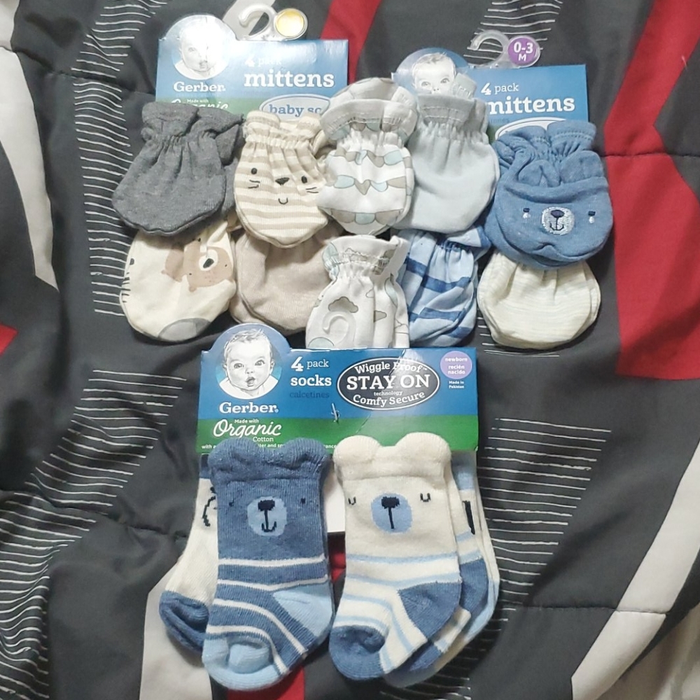 Baby mittens and newborn socks